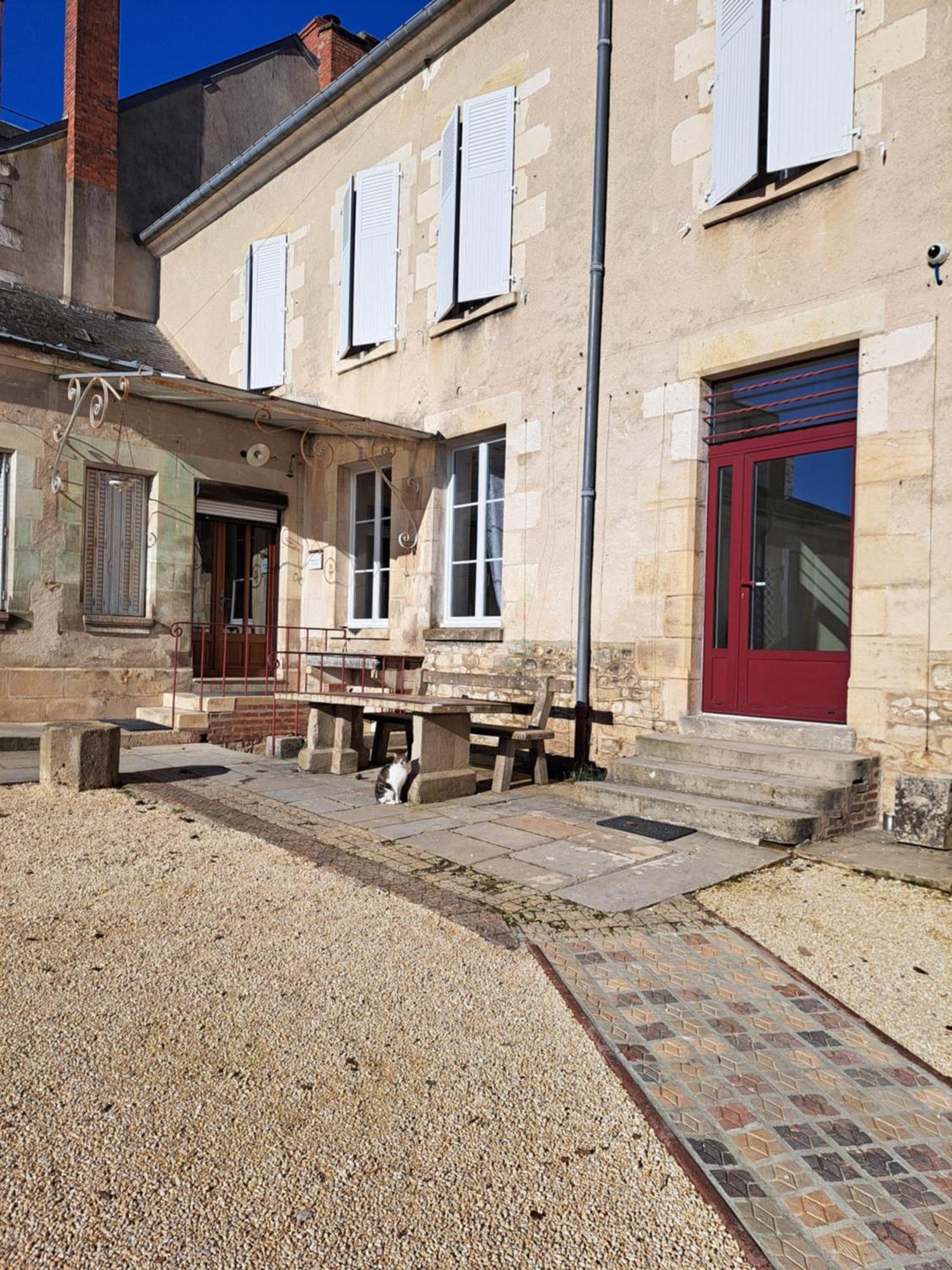 Au P'Tit Gueul'Ton Bed & Breakfast Les Aix-d'Angillon Exterior foto